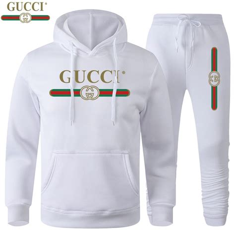 ropa de hombre marca gucci|ropa gucci para mujer.